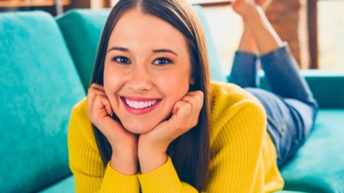 Evdə həmişə rahat geyinən insanların 11 şəxsiyyət xüsusiyyəti olur