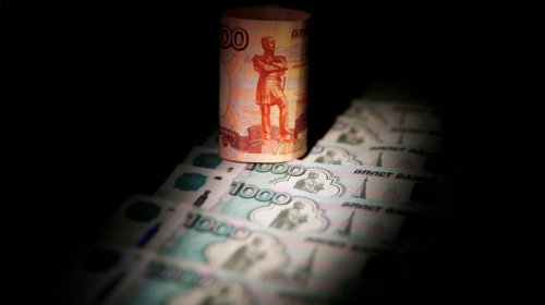 Rusiyanın hərbi büdcəsi tükənir: Ucuz neft Kremlə ağır zərbə vurur