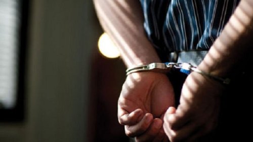 Siqaret qaçaqmalçılığı işi üzrə gəmi kapitanı və daha iki nəfər hava limanında həbs edildi