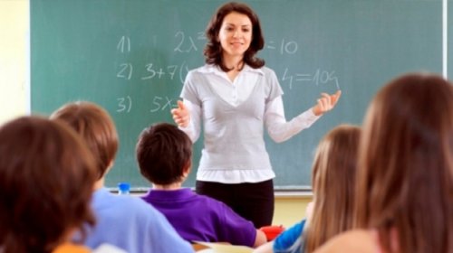 "Təhsildə sovet təcrübəsinə son qoyulmalıdır"