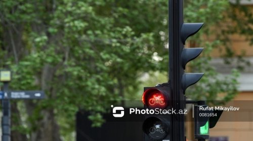 Paytaxtda ilk: &ldquo;ağıllı işıqforlar&rdquo; gəlir - Qəzalar azalacaq?