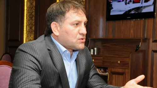 Füzuli Musayev Müdafiə Nazirliyinin komandasını təhqir edib?