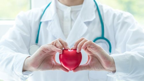 Ürək sağlamlığı üçün nə yemək lazımdır? - Diyetoloq ən faydalı 5 qozu açıqladı