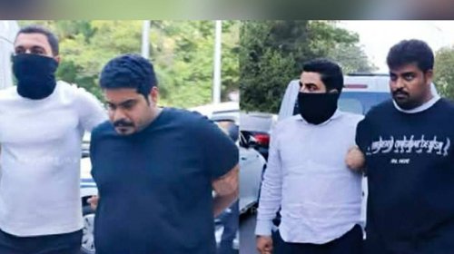 Şəhidlər xiyabanında qeyri-etik videolar çəkən əcnəbilərə hökm oxundu
