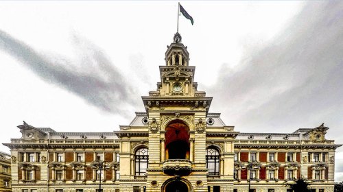 Meriyanın 3,2 milyonluq tenderi ləğv edildi