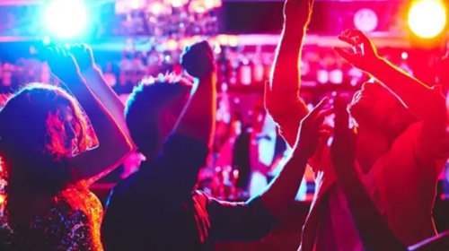 Şirkətin 183 min pulunu belə xərclədi - İçki məclisləri, bahalı telefonlar...