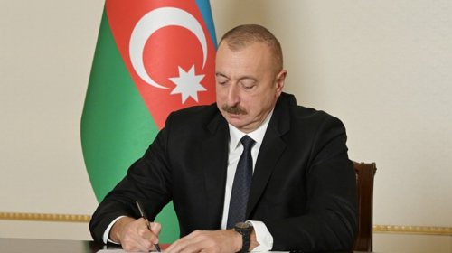 Prezident bu şəxsləri təltif etdi - SƏRƏNCAM