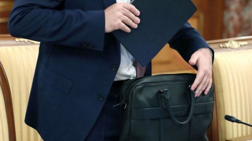 Naxçıvanın idarə rəisi işdən çıxarıldı, müavin təyin edildi