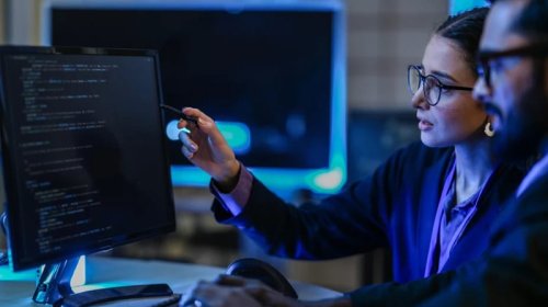 Süni intellekt böyük komandanın bir ildə edəcəyi işi bir saata yerinə yetirdi