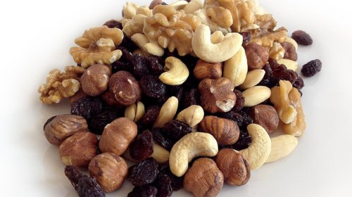 Hansı qoz-fındıqlar ən faydalıdır? - Ekspert 9 növ açıqladı