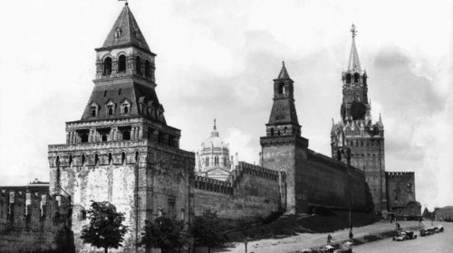 Kremlin altındakı qaranlıq dünya - aşkarlanan əraziləri hökumət basdırıb