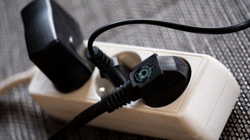 Kiçik bir vərdişə görə elektrik enerjisinə artıq pul ödəyirsiniz