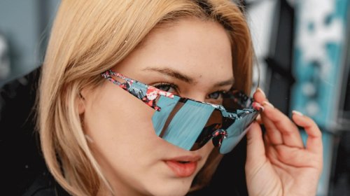 Azərbaycanın milli eynək brendi "Eyenek" qış kolleksiyasını təqdim edir - Premium keyfiyyət artıq satışda