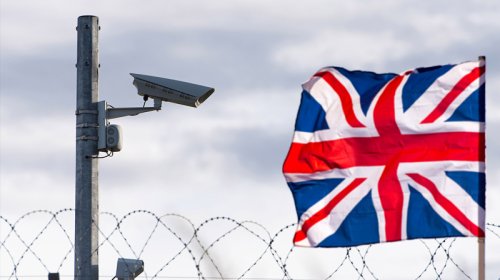 KİV: Çin bir neçə ildir Britaniya Baş nazirlərinin köməkçilərinin telefonlarını dinləyir