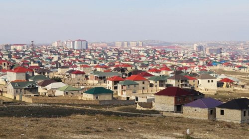 Azərbaycanda təqribən 400-500 min sənədsiz tikili var