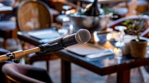 Restoranlar mahnıya görə müəllifə ödəniş etməlidir?