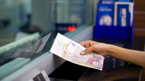 Azərbaycanda əhalinin bank əmanətləri artıb - RƏQƏMLƏR
