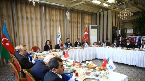 UİD Azərbaycan tərəfindən səhər yeməyi proqramı təşkil olundu - FOTO