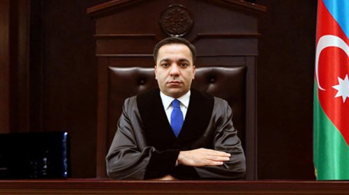 Rüşvət almaqda ittiham olunan sabiq hakim barədə qərar verildi