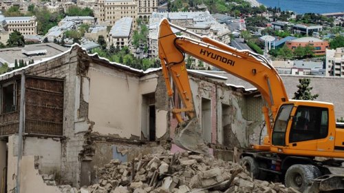 Bakıda daha bir ərazidə böyük söküntü - Sakinlərə bildirişlər paylanılıb