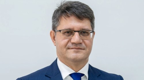 Rəşad İsmayılov nazir təyin edildi