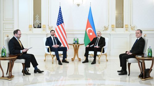 İlham Əliyevin ABŞ-ın vitse-prezidenti ilə məhdud tərkibdə görüşü oldu