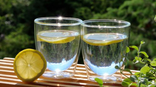 Limonlu su arterial təzyiqə necə təsir edir?