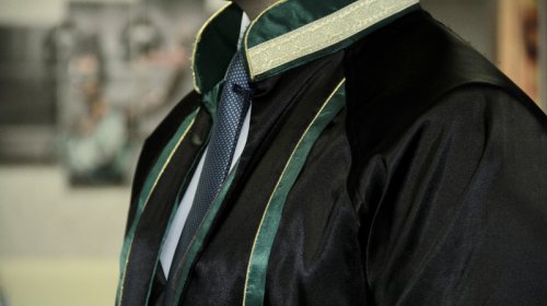 
Bir vəkilin fəaliyyəti dayandırıldı