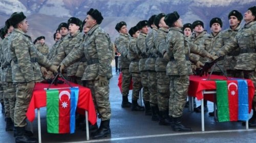 Prezident müddətli həqiqi hərbi xidmətə çağırışla bağlı sərəncam imzaladı