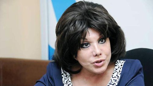 Flora Kərimovanın sidik içmək metodu sağlıqlıdır?