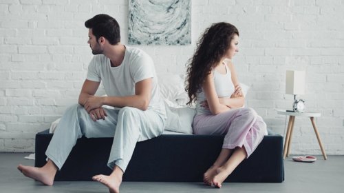 Təhlükəli insanı ifşa edən 5 qorxulu bədən dili siqnalı