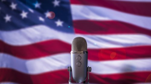 Amerikalıların yarıdan çoxu Trampın ölkəni pis idarə etdiyinə inanır