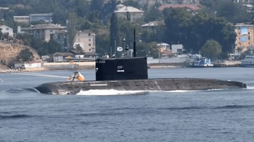 Rusiya NATO qarşısında adi hərbi qüvvələrdə uduzur və alternativ silahlara güvənir - Vitse-admiral