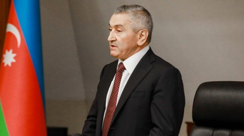 İcra başçısı üç məmurun yerini dəyişdi