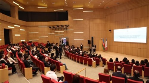 Dövlət Proqramı məzunları üçün karyera sərgisi keçirilib