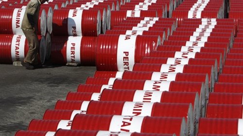 Neftin qiyməti 82 dolları ÖTÜB