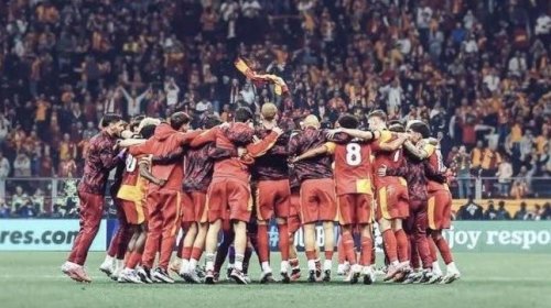 UEFA-dan &ldquo;Qalatasaray&rdquo;a azarkeş qadağası
