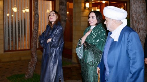 Prezidentin qızları iftar mərasimində - FOTOLAR