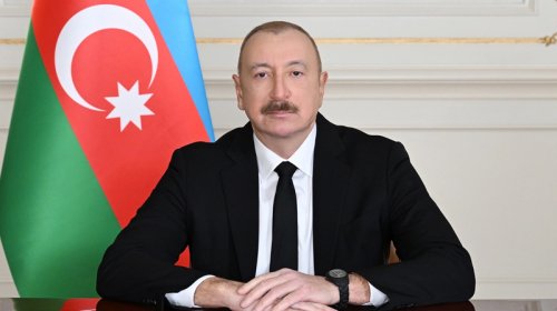İlham Əliyev Müctəba Xameneyini İranın ali rəhbəri seçilməsi münasibətilə təbrik etdi
