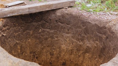 700 illik sirr: Almaniyada insan qalıqları olan nəhəng qəbir tapıldı