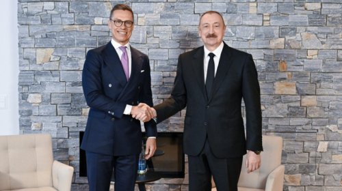 Aleksandr Stubb İlham Əliyevə zəng etdi