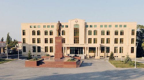 İcra hakimiyyətinə məxsus &ldquo;BMW&rdquo; bu qiymətə satıldı