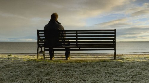 Həyat müasirləşir, amma insanlar yalnızlaşır