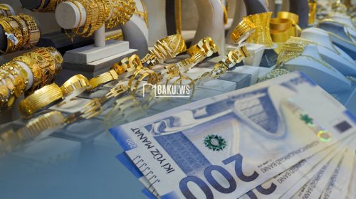 
Bayramqabağı Bakı univermaqlarında qızılın qiyməti