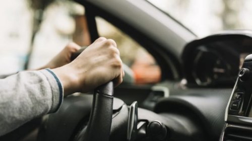 Yeniyetmə sürücülərin törətdiyi qəzaların sayı niyə artır? - VİDEO