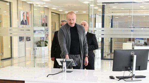 Prezident "Abşeron" Batareya Enerji Saxlanc Mərkəzinin açılışında iştirak etdi - FOTO