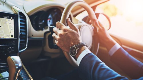 Sifarişli daşımalara buraxılış vəsiqəsi almaq üçün tələblər sərtləşdi
