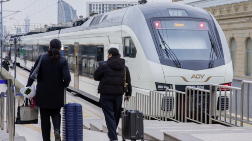 Qatar və vağzallarda elektron siqaret çəkəmlərə cərimə tətbiq olunacaq