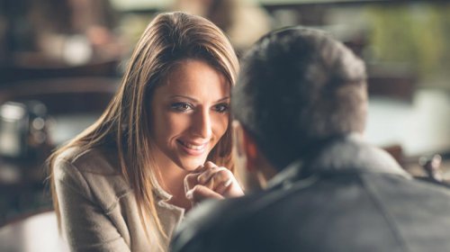 İlk görüşdə insanı tanımağa kömək edən 5 sual: Nə soruşmaq lazımdır?