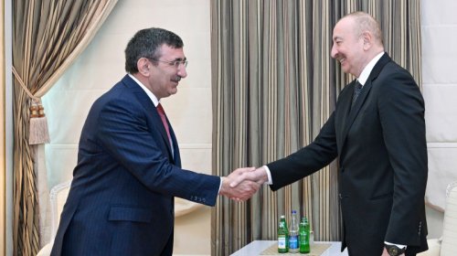 Prezident Cevdet Yılmazın başçılıq etdiyi nümayəndə heyətini qəbul etdi - FOTO